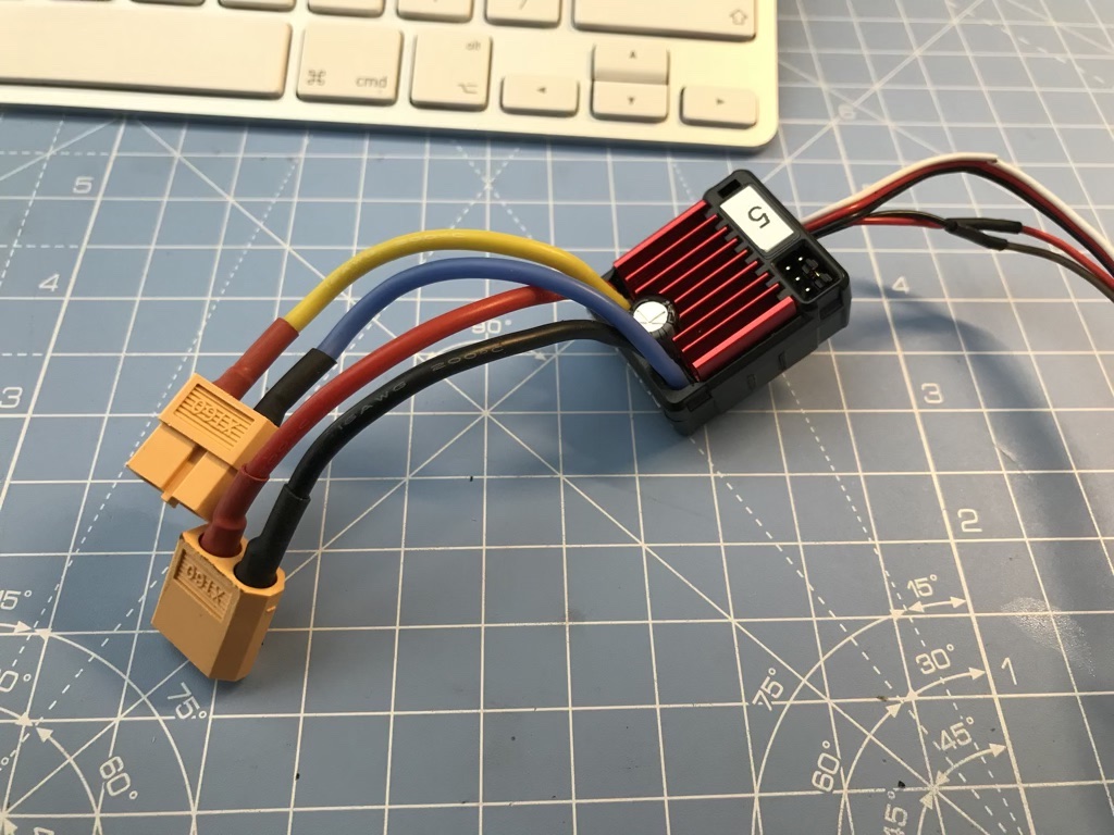 XT60 connectors.